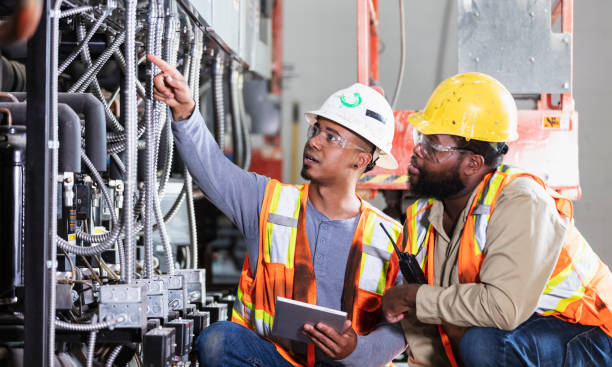 Best Electrical Installation Contractor  in Elwood, UT